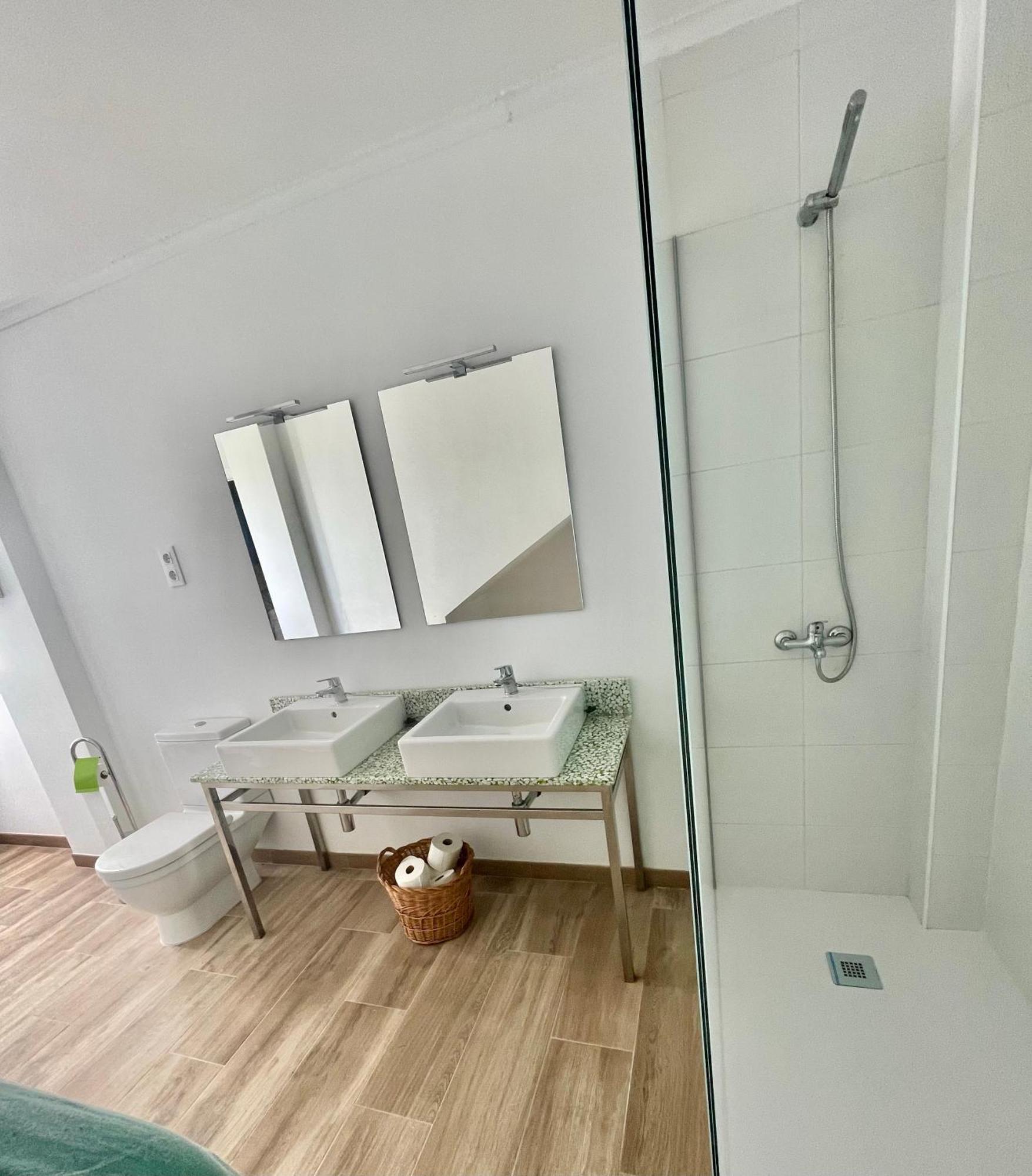 La Casuca De San Juan De La Canal Holiday home *